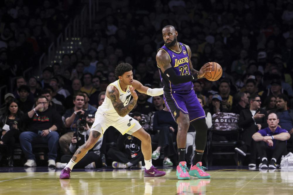 她始终坚信 她始终坚信