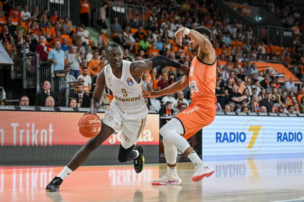 梅西不仅是 梅西不仅是